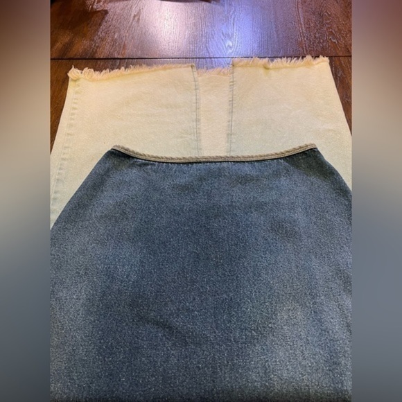 Vintage Denim Maxi skirt original and unique!!! With manufacturer slit✨✨✨SZ S/M✅ - Picture 2 of 9